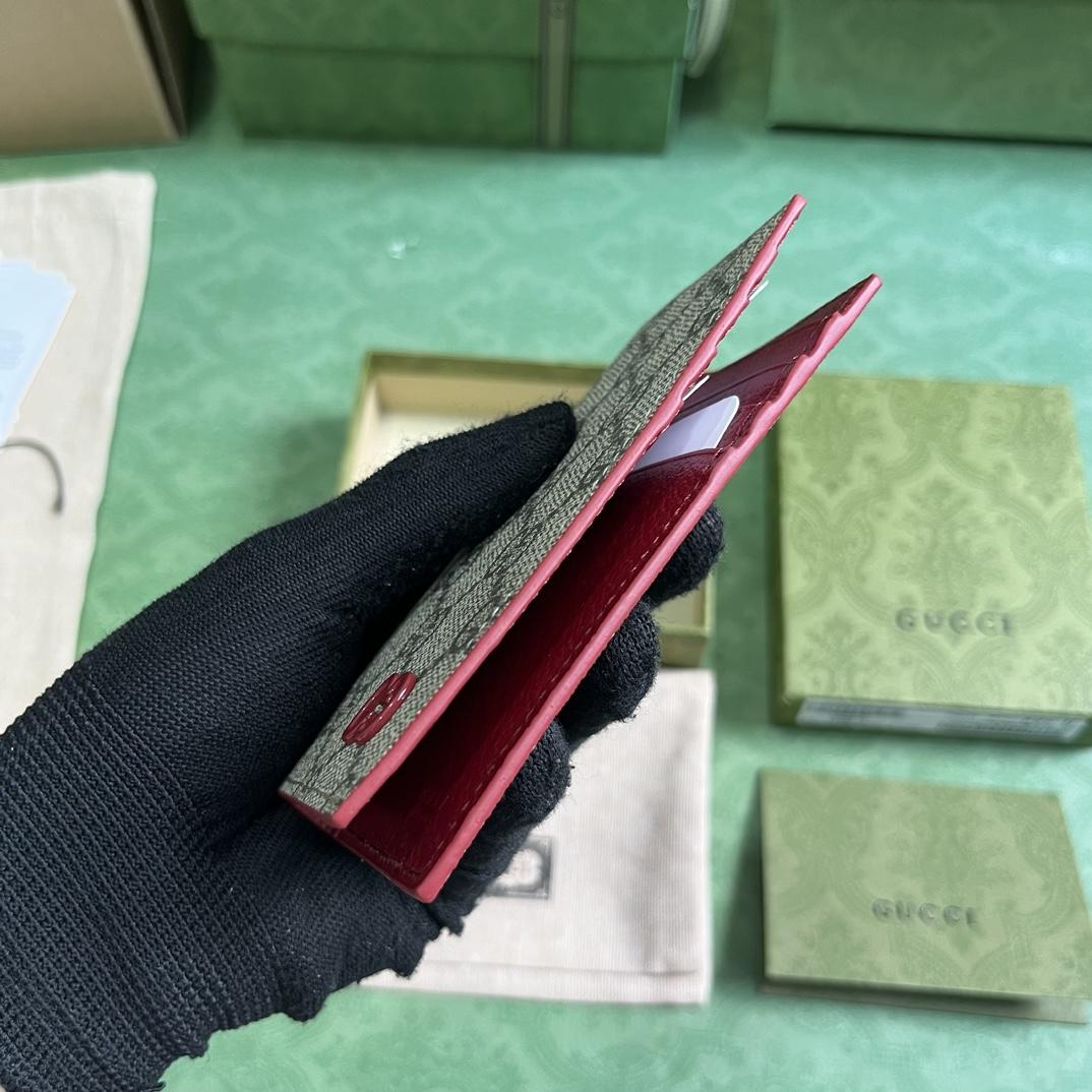 Gucci Long Card Case With GG Detail - 