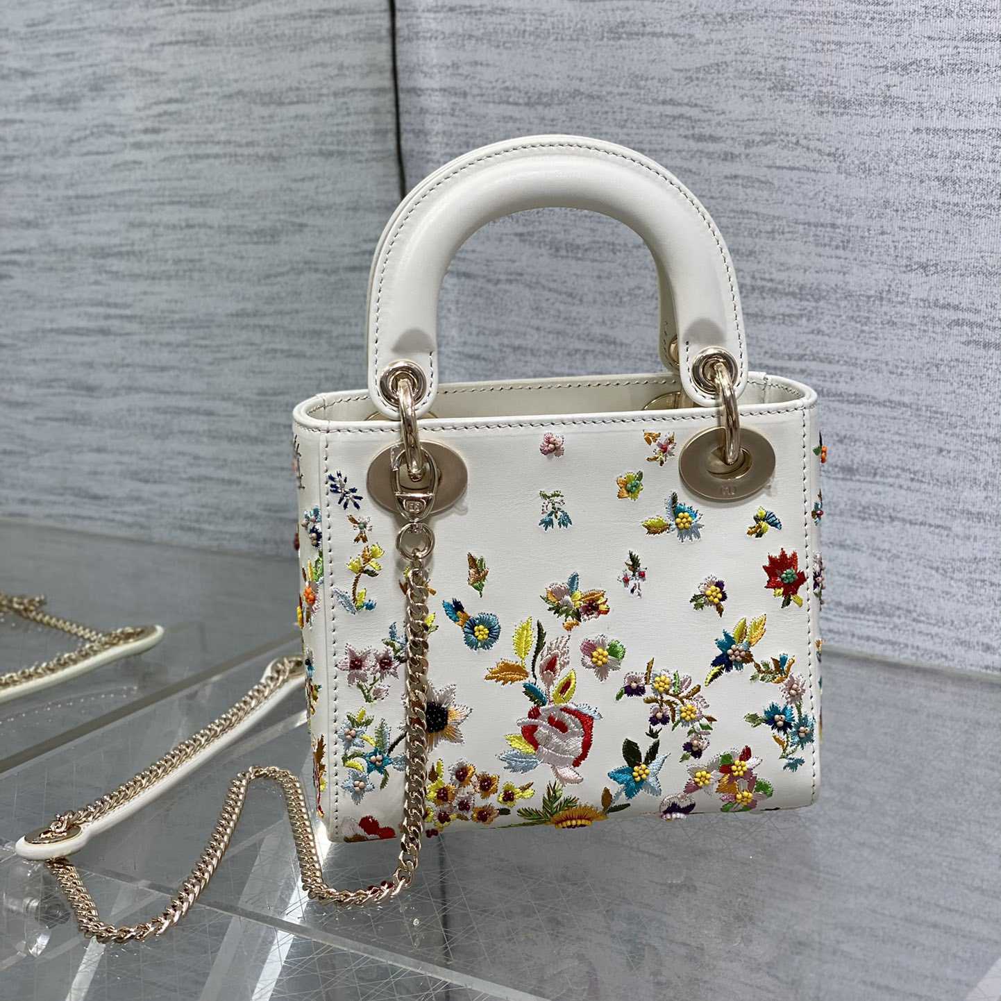 Dior Mini Lady Dior Bag - DesignerGu