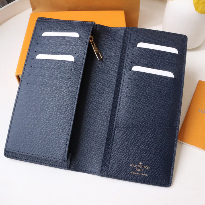 Louis Vuitton Brazza Wallet (10×19×2cm)   M82826 - DesignerGu