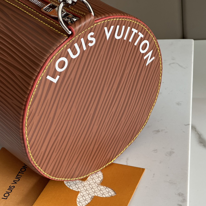 Louis Vuitton Soft Polochon MM   M23092 - 