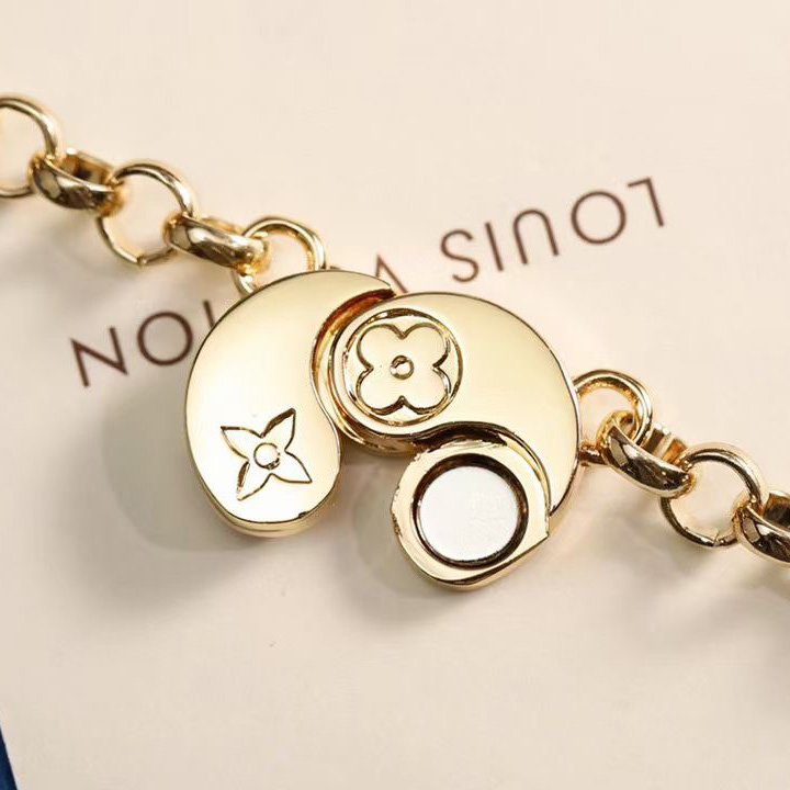 Louis Vuitton Vivienne And Petula Best Friend Bag Charm And Key Holder  M00875 - 