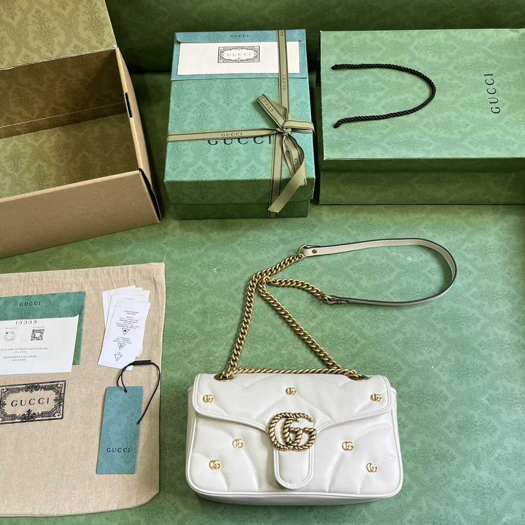 Gucci GG Marmont Small Shoulder Bag - 