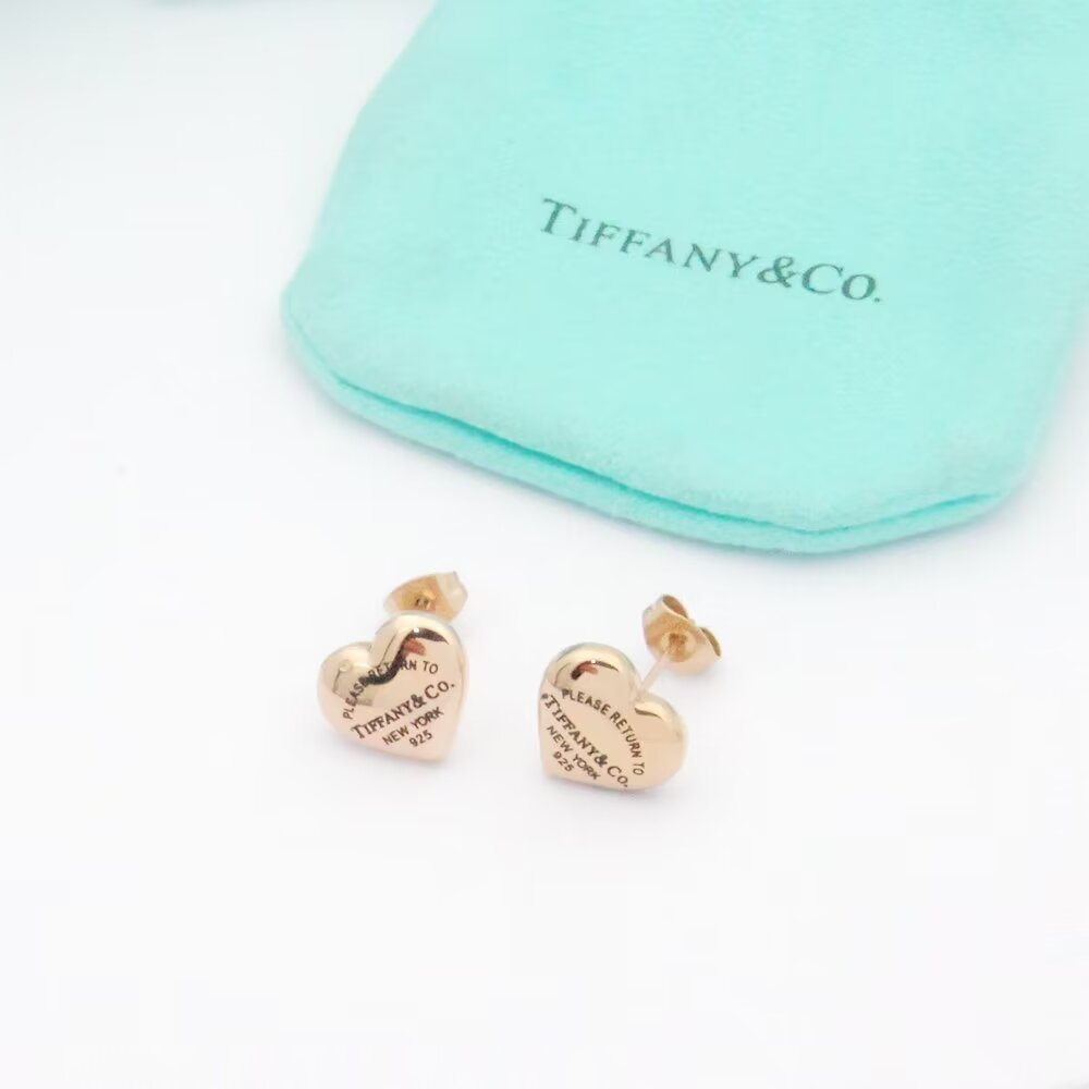 Tiffany&CO Full Heart Earrings - 