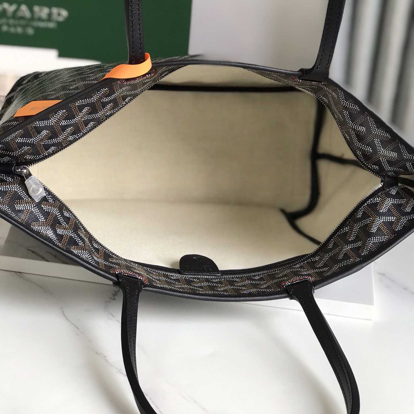Goyard Saint Louis PM Bag - DesignerGu