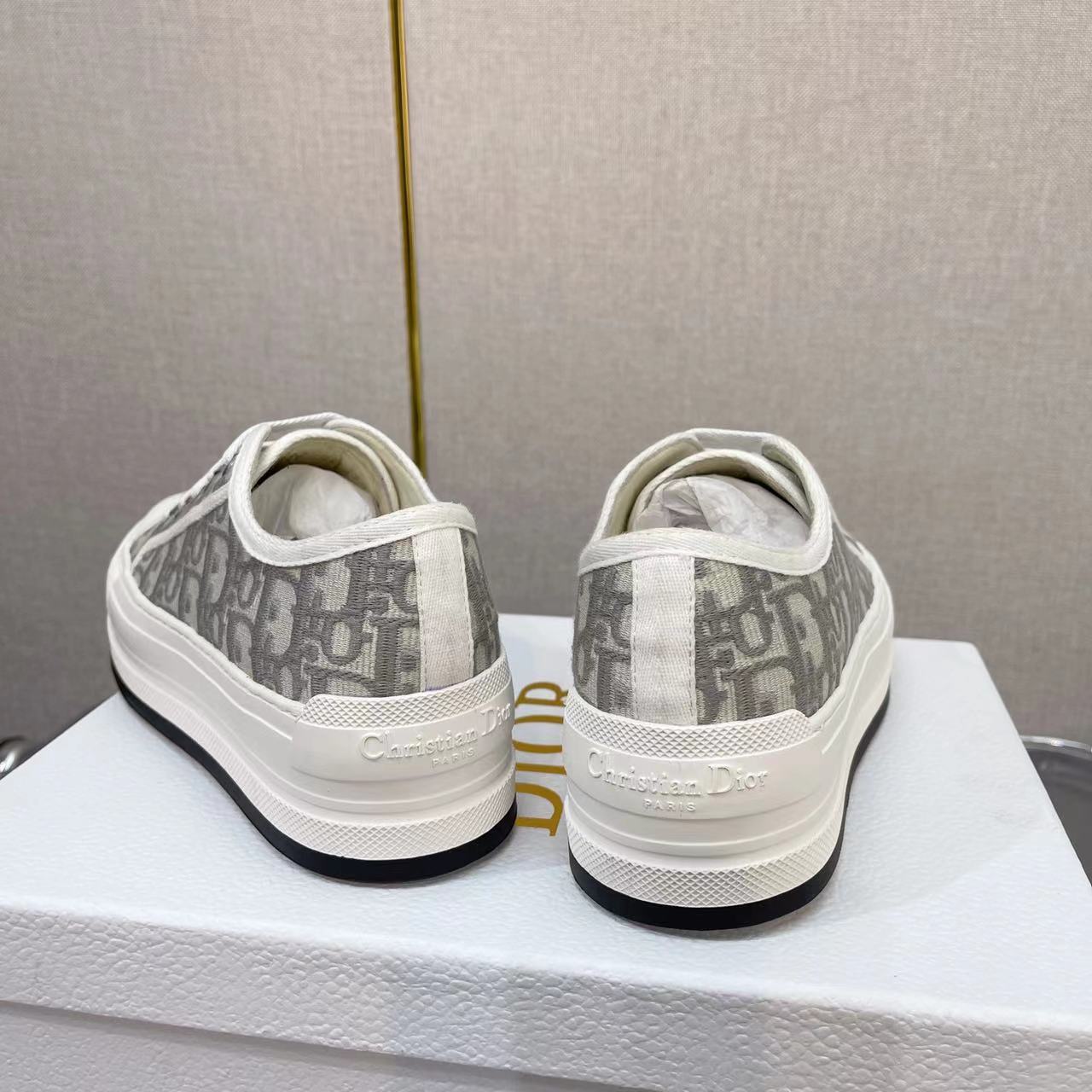 Dior Walk'n'Dior Platform Sneaker - 