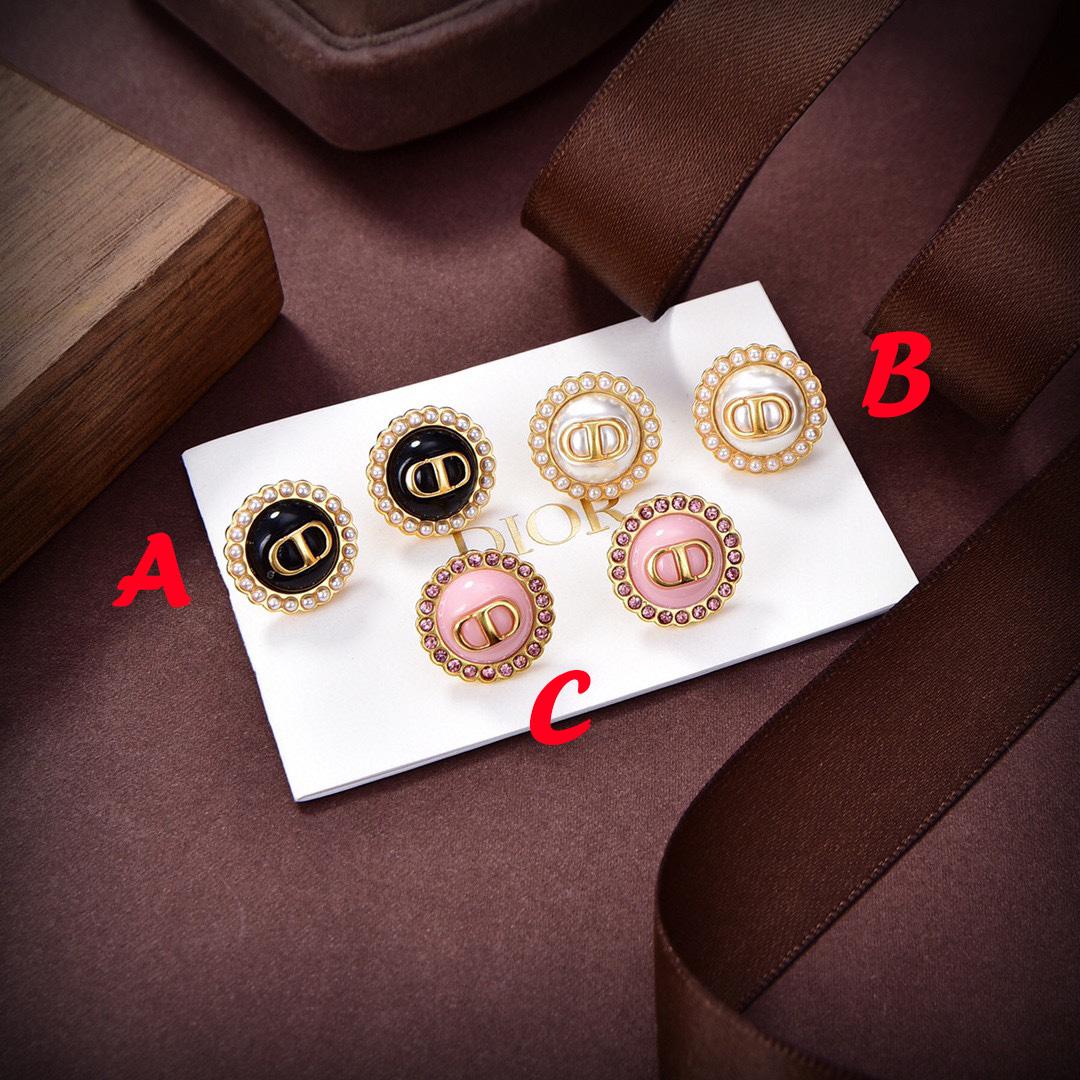 Dior Petit CD Baroque Stud Earrings - DesignerGu