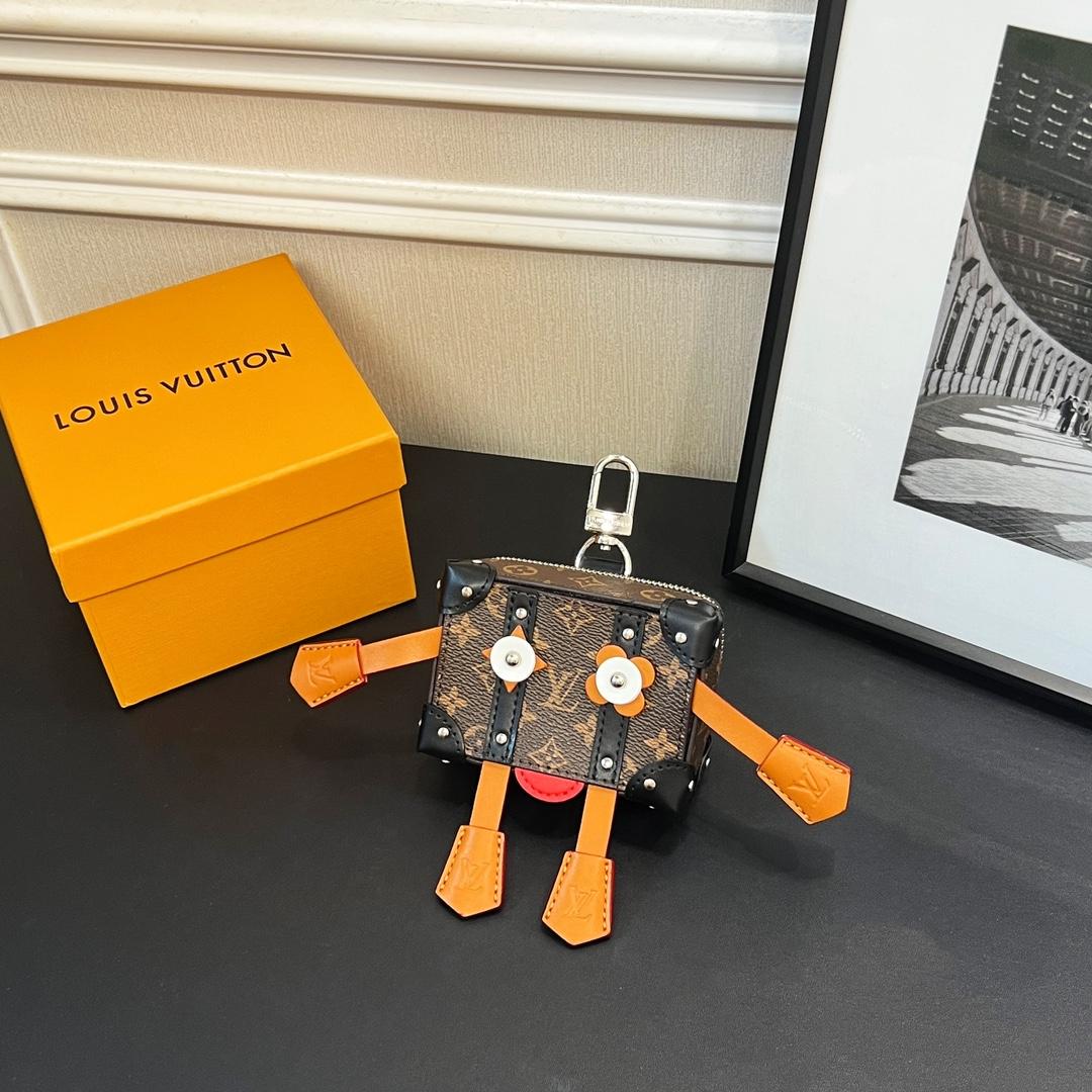 Louis Vuitton Mister Trunk Key Holder and Bag Charm   M01201 - DesignerGu