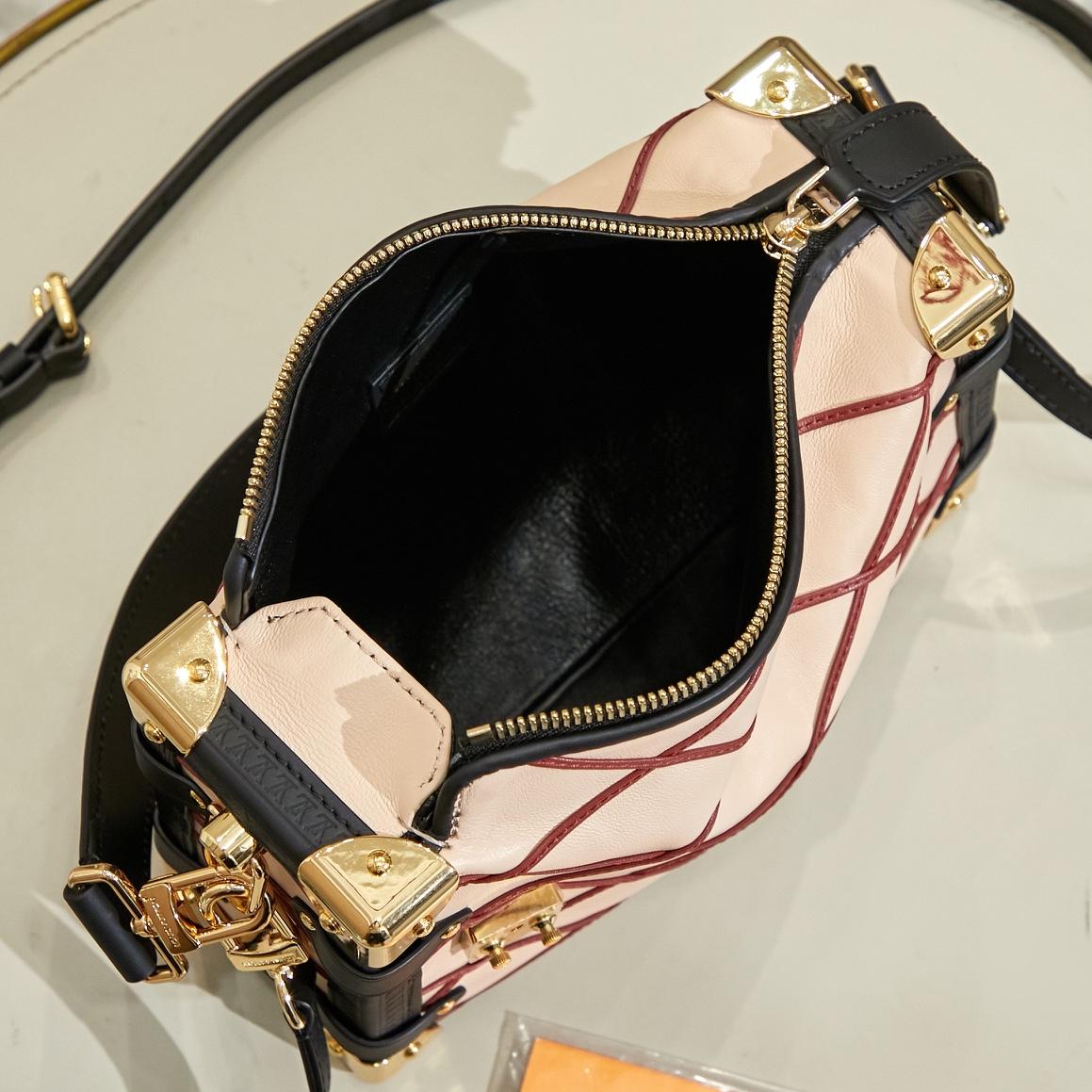 Louis Vuitton Side Trunk MM   M24403 - 