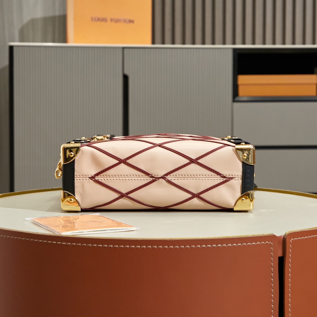 Louis Vuitton Side Trunk MM   M24403 - 