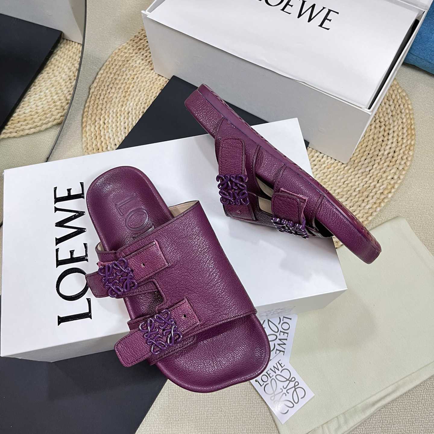 Loewe Ease slide In Goatskin - 