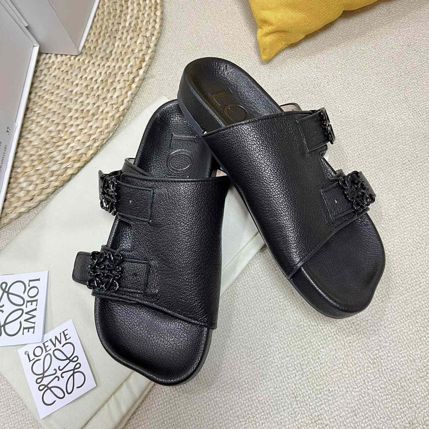 Loewe Ease slide In Goatskin - 