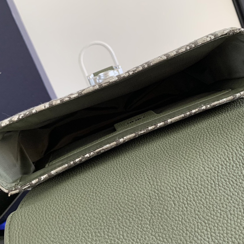 Dior Small Saddle Messenger Bag With Flap - 