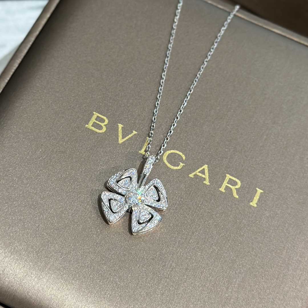 Bvlgari Fiorever Necklace - DesignerGu