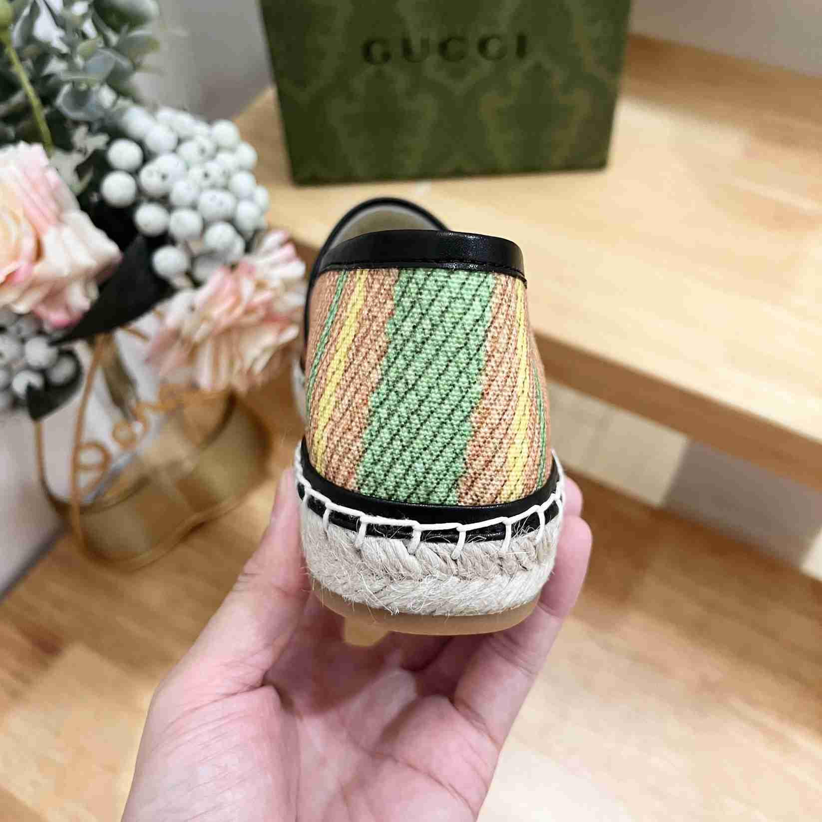 Gucci Espadrilles  - 