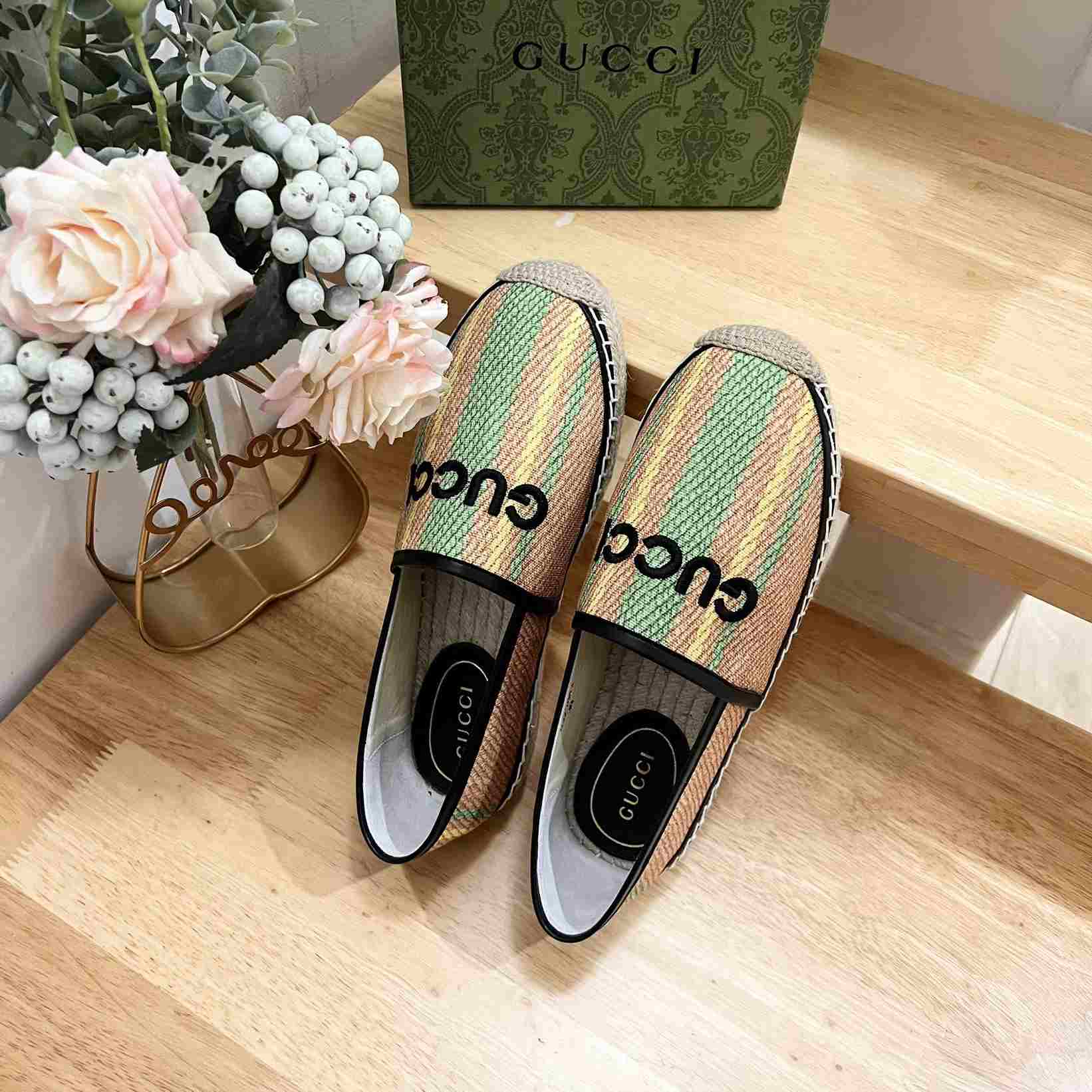 Gucci Espadrilles  - 
