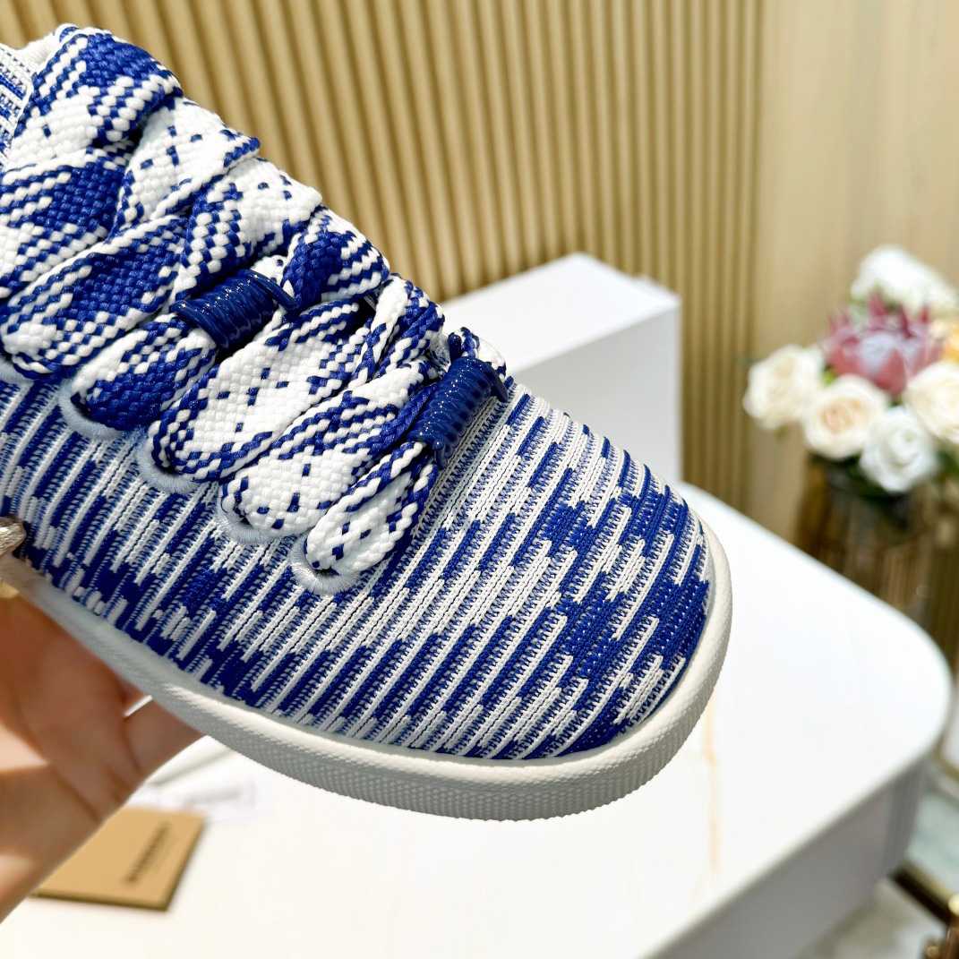 Burberry Check Knit Box Sneakers - 