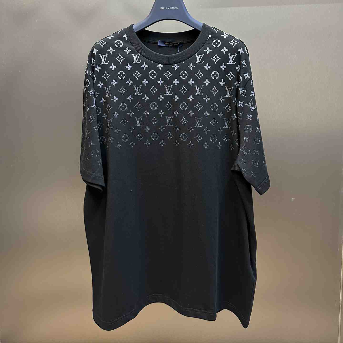 Louis Vuitton Monogram T-Shirt - DesignerGu