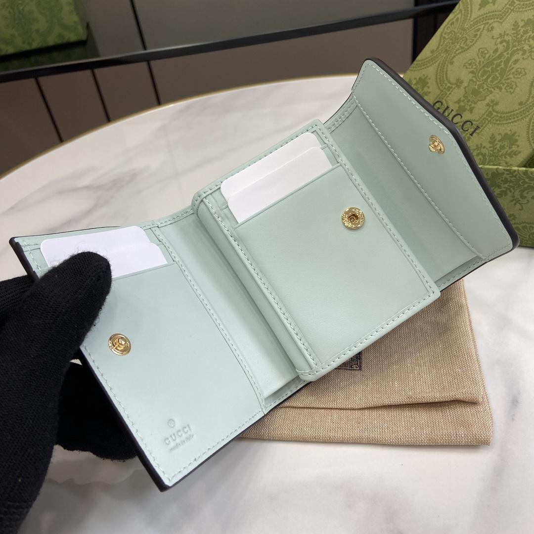 Gucci GG Medium Wallet - 