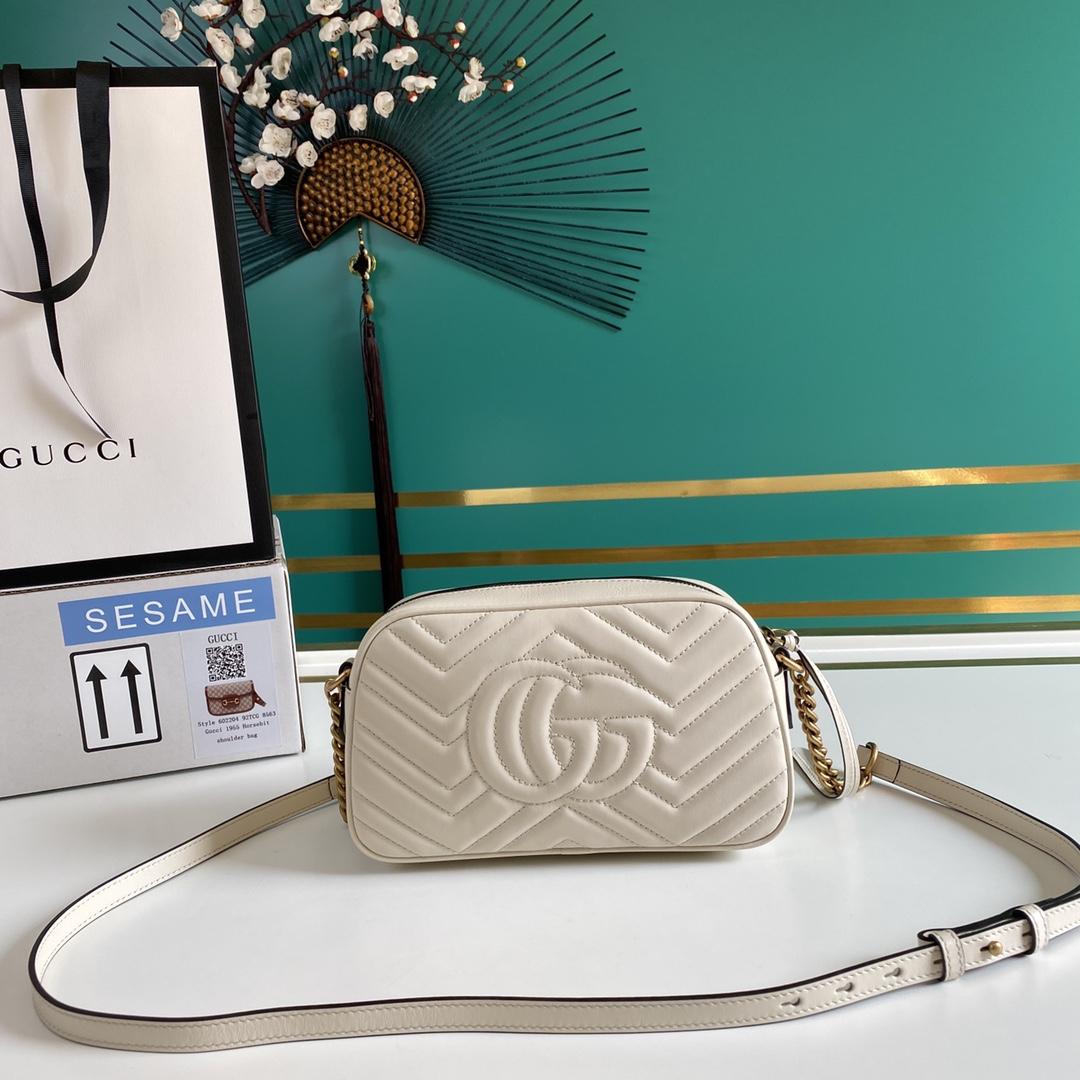 Gucci GG Marmont Small Shoulder Bag - 