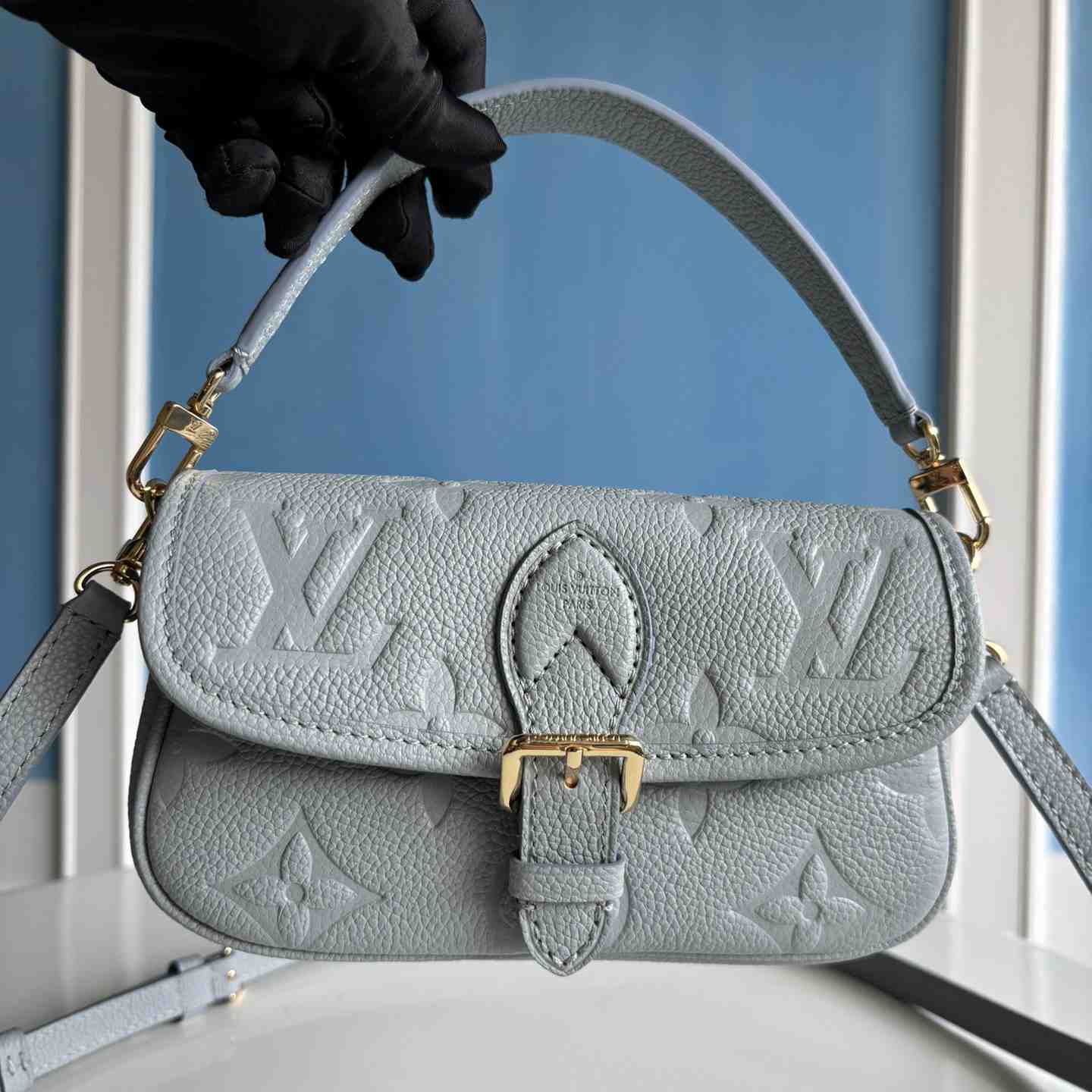 Louis Vuitton Nano Diane   M83592 - DesignerGu