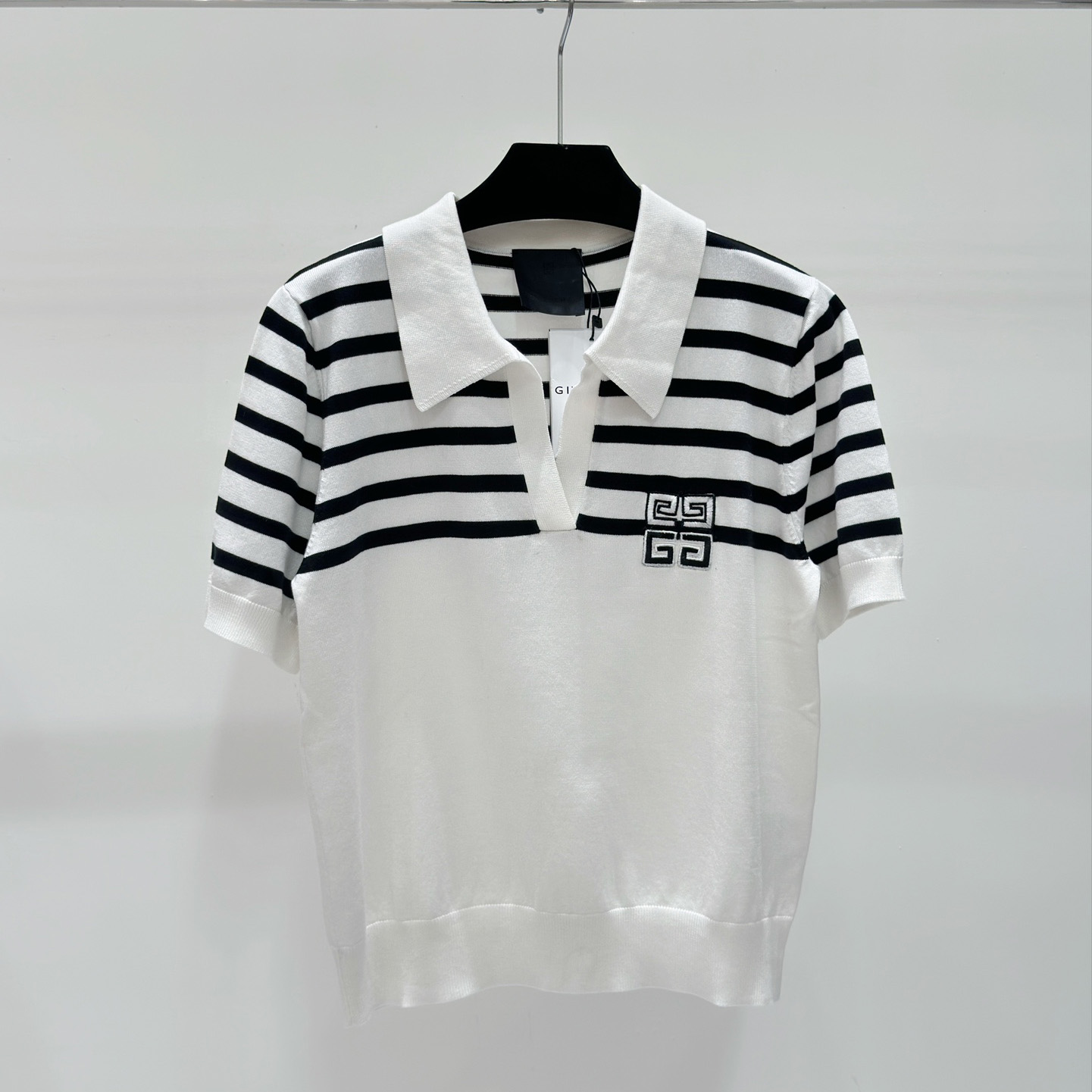 Givenchy 4G Logo Short-Sleeve Cropped Stripe Polo Sweater - DesignerGu