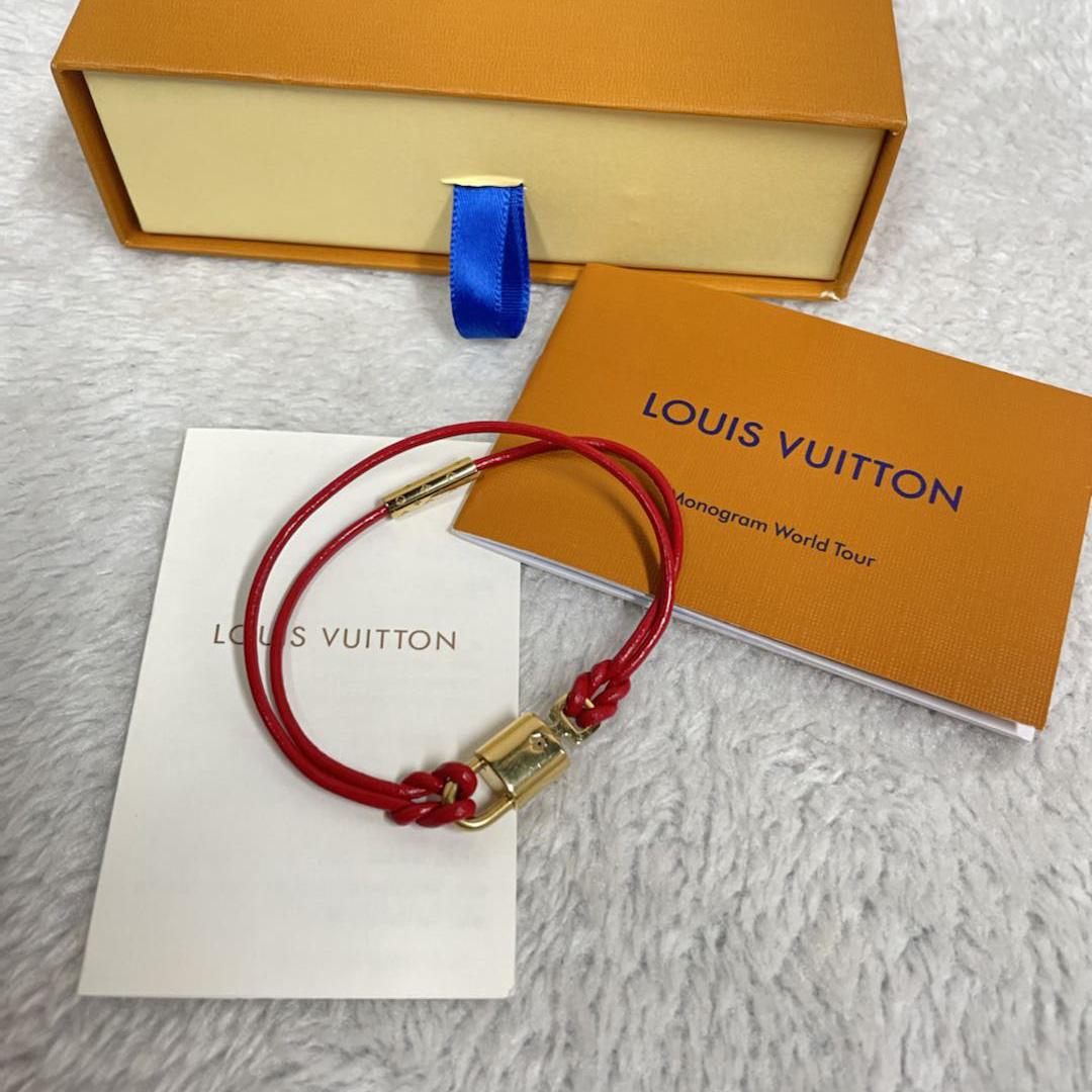 Louis Vuitton LV Padlock Bracelet  M8139E - DesignerGu
