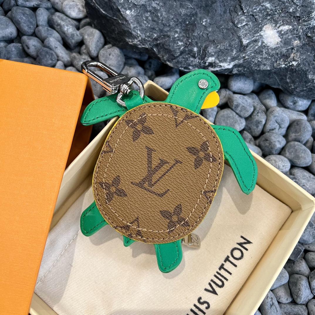 Louis Vuitton LV Turtle Pouch Bag Charm   - 