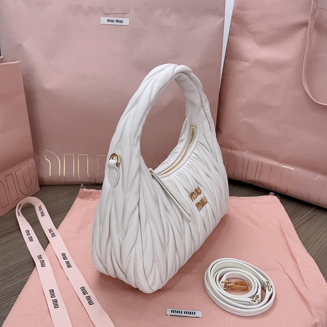Miu Miu Wander Hobo Bag (25X18X7cm) - 