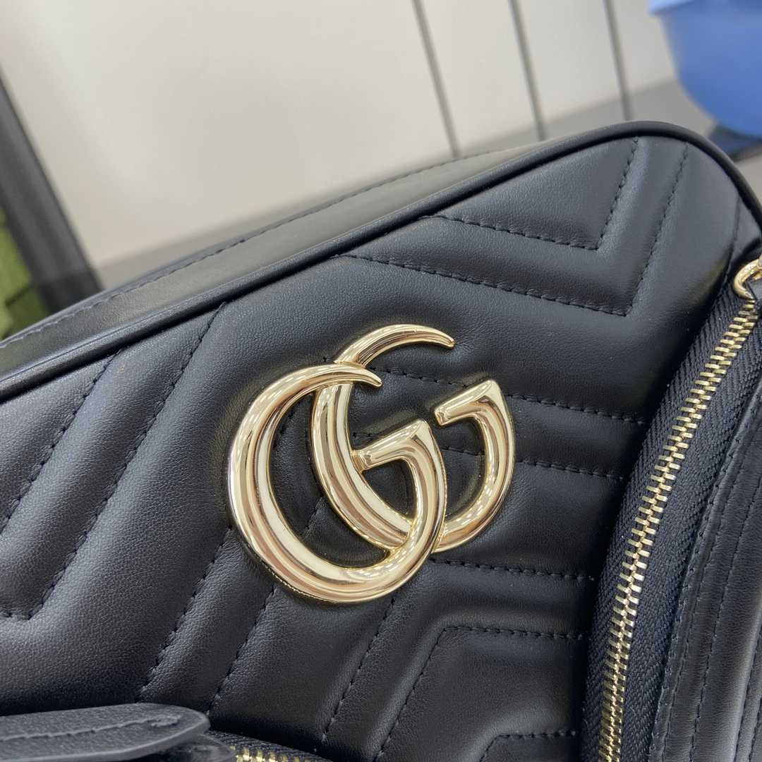 Gucci GG Marmont Small Shoulder Bag - 