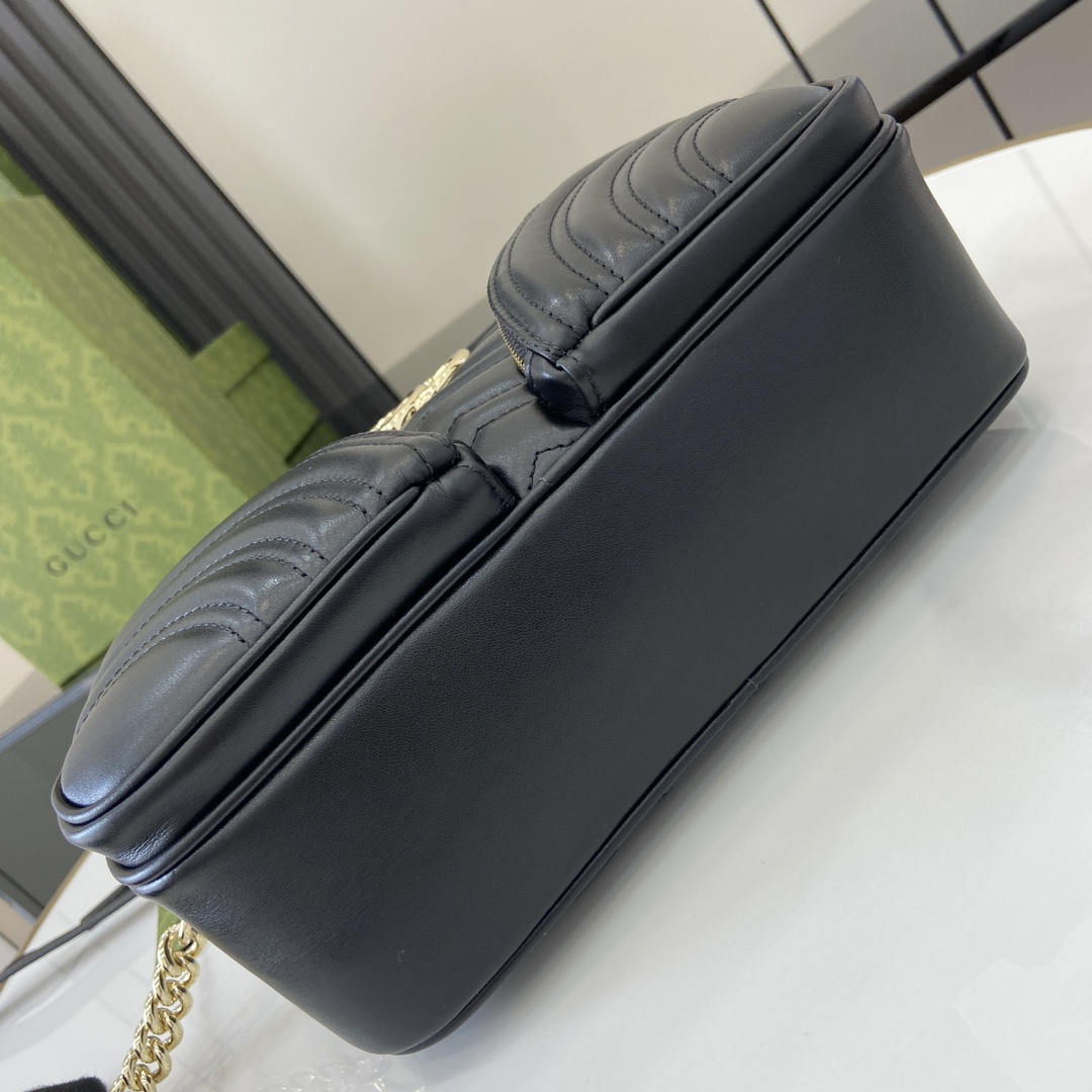 Gucci GG Marmont Small Shoulder Bag - 