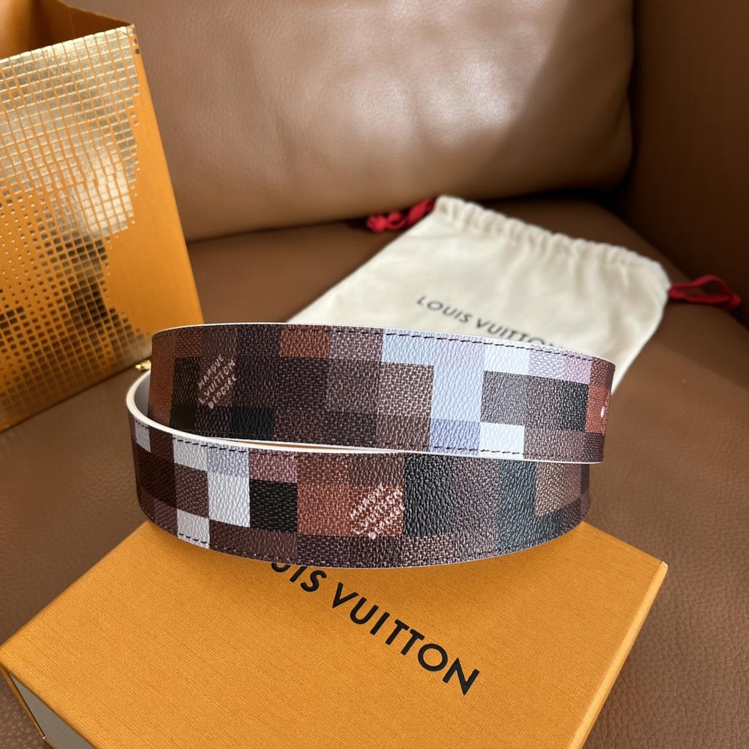 Louis Vuitton LV Initiales 40mm Reversible Belt - 