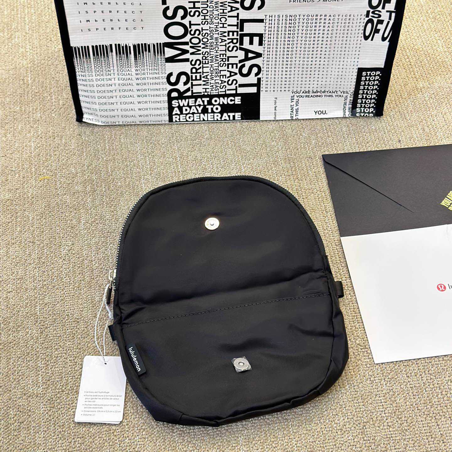 Lululemon All Night Micro Festival Bag （18-12cm） - DesignerGu