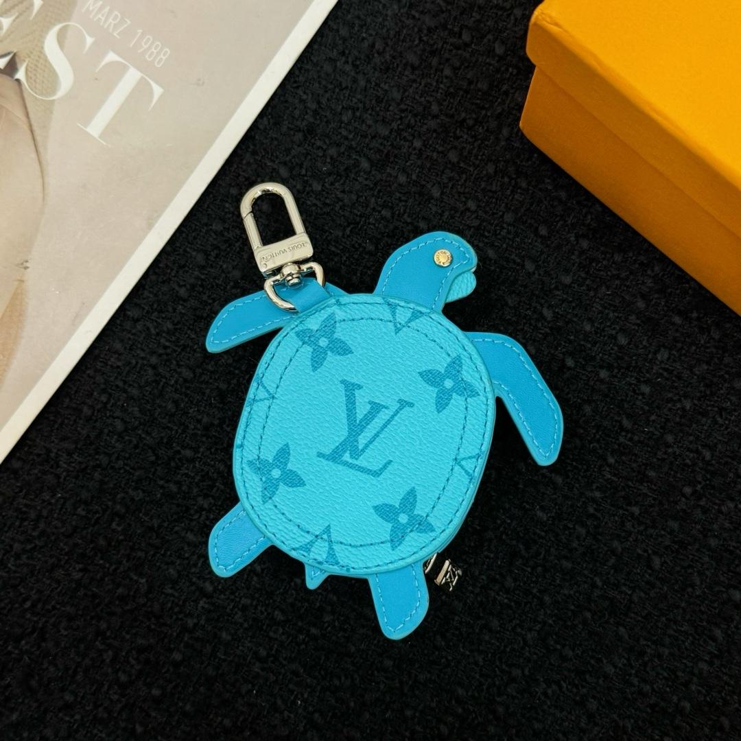 Louis Vuitton LV Turtle Pouch Bag Charm  M02049 - 