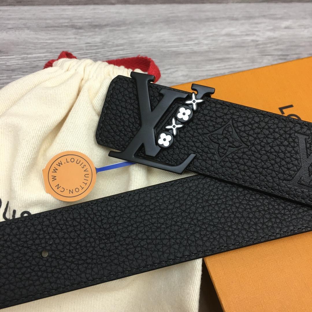 Louis Vuitton 40mm Reversible Belt - DesignerGu