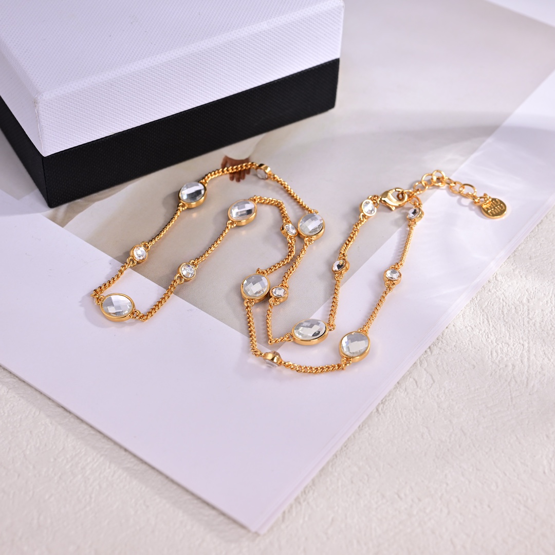 Miu Miu Metal Bracelet With Crystals - 