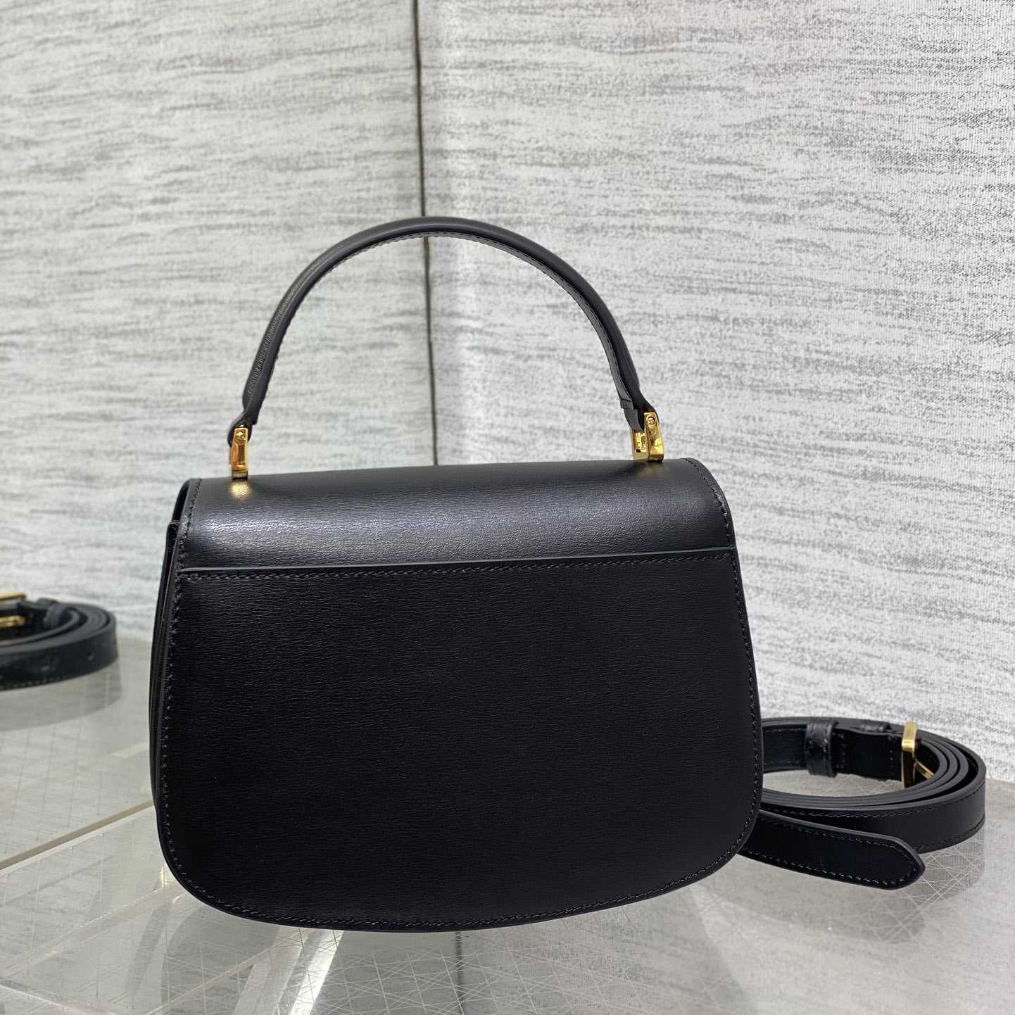 Dior Medium 30 Montaigne Avenue Top Handle Bag - 