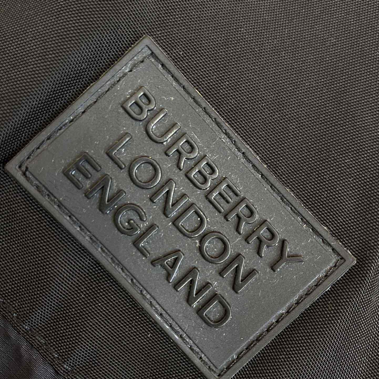 Burberry Reversible Check Nylon Puffer Jacket - DesignerGu