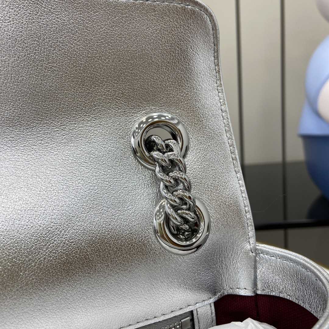 Gucci GG Marmont Small Shoulder Bag - 