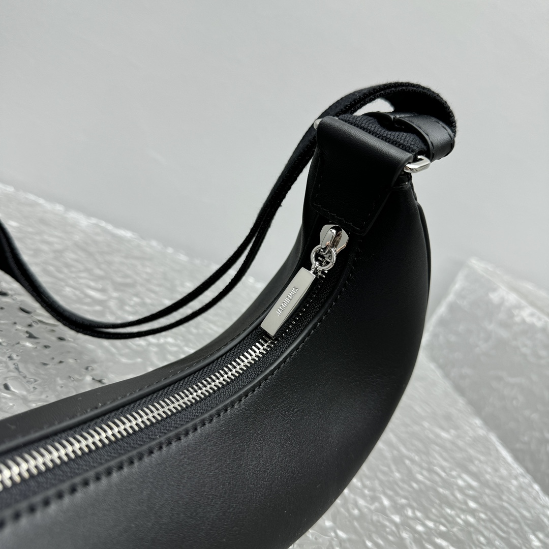 Jacquemus x Nike Le Sac Swoosh (30x 8.5cm) - 