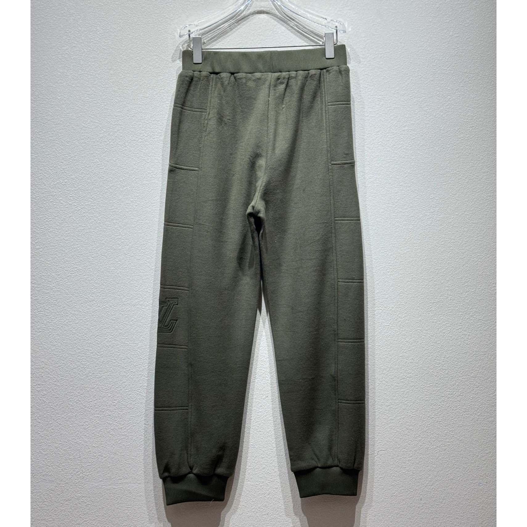 Louis Vuitton Quilted Textured Wool Pants   1AGJPS - 