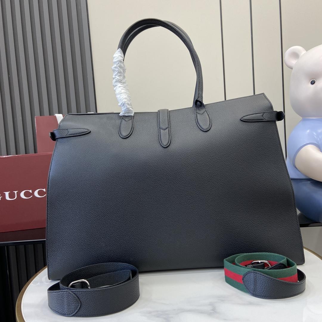 Gucci Large Tote Bag With Hook Closure - 