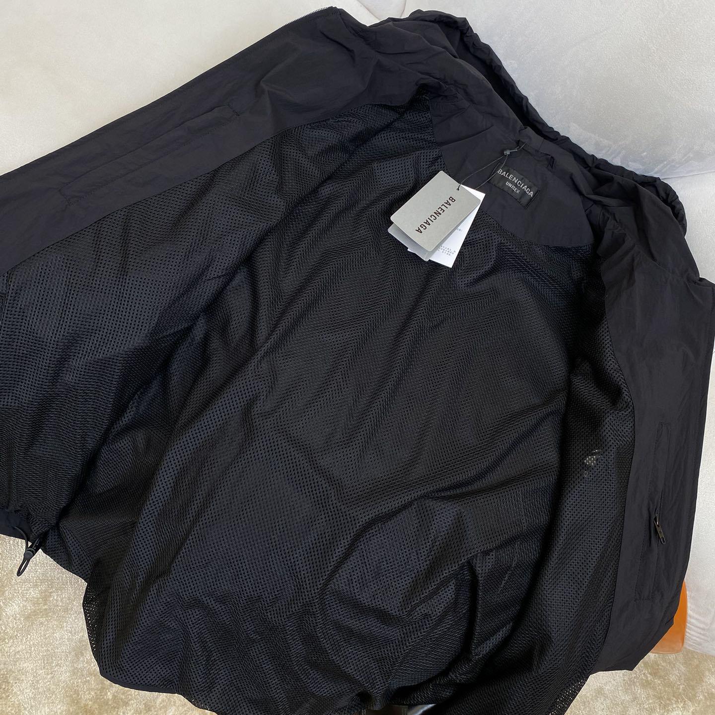 Balenciaga Loop Sports Icon Large Tracksuit Jacket  - 