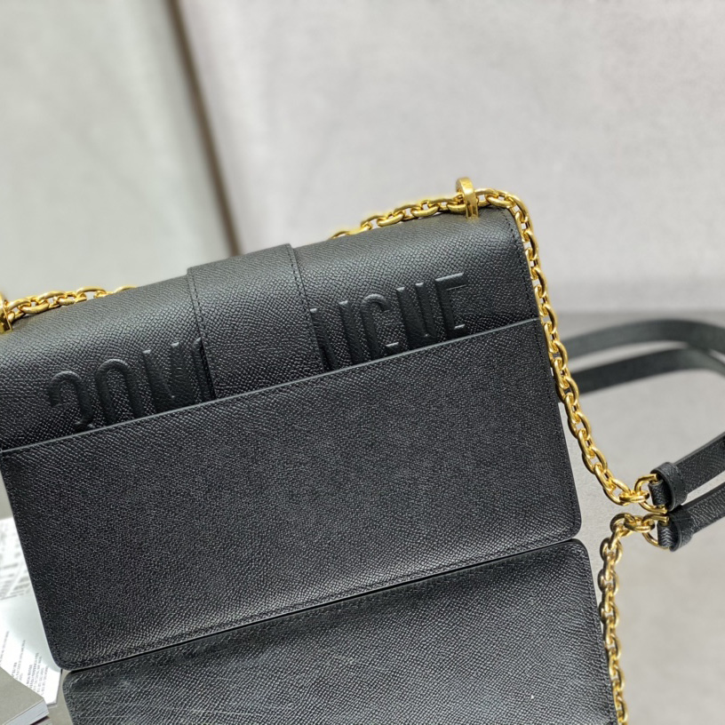 Dior Montaigne Bag With Chain  (25*7*15cm) - DesignerGu