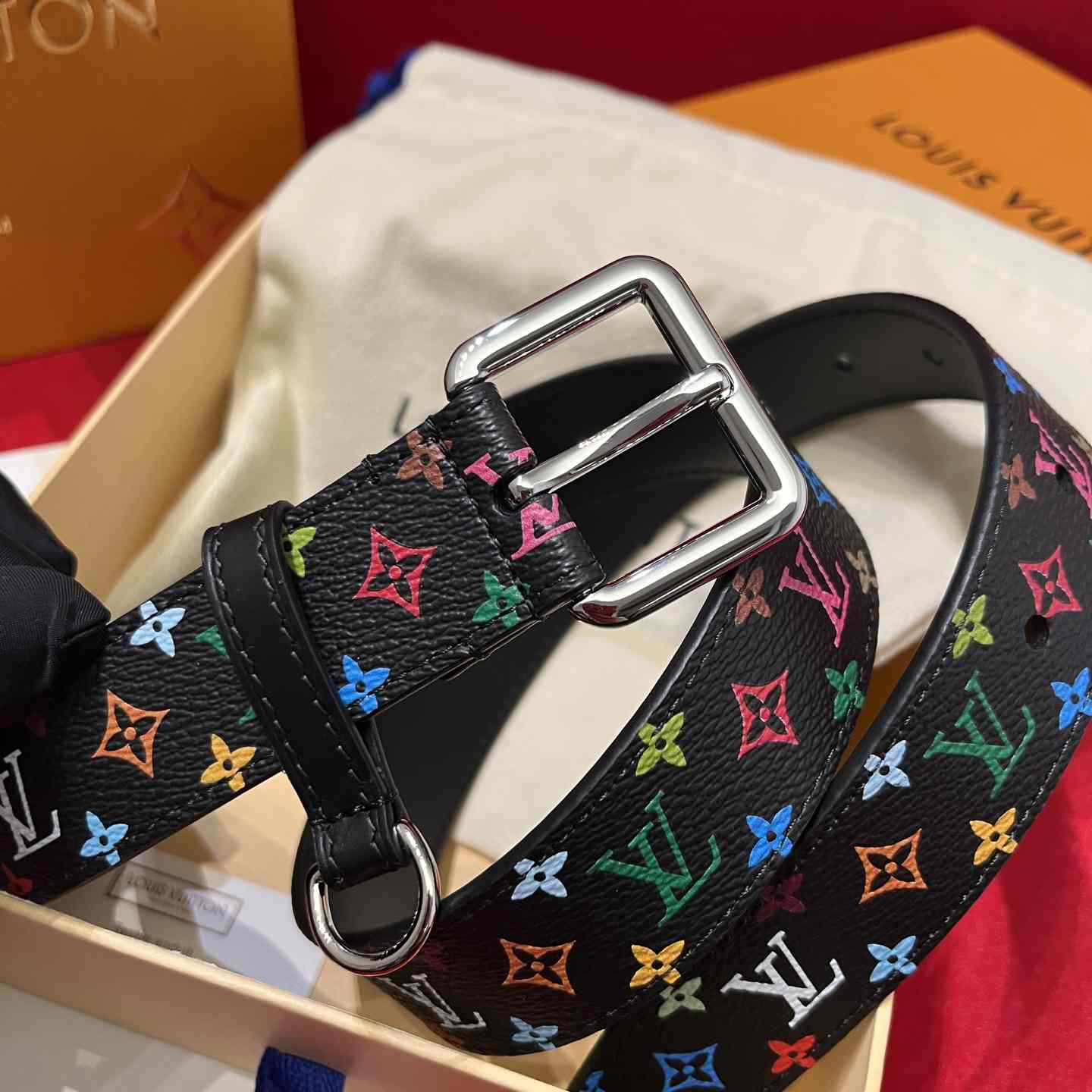 Louis Vuitton LV x TM LV D-Ring 30mm Belt   M8982W - 