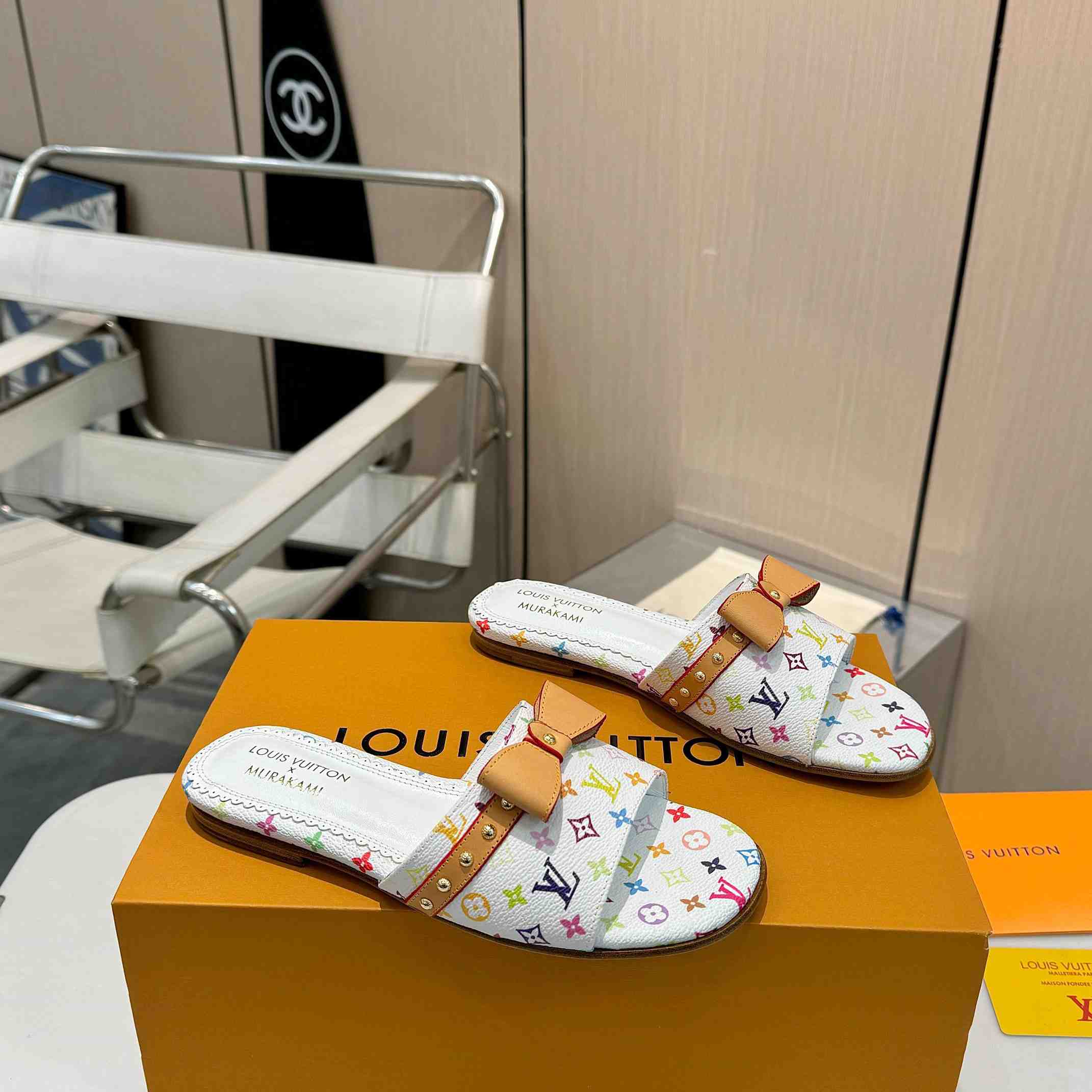 Louis Vuitton LV x TM 6AM Flat Mule   1AGZUV - DesignerGu