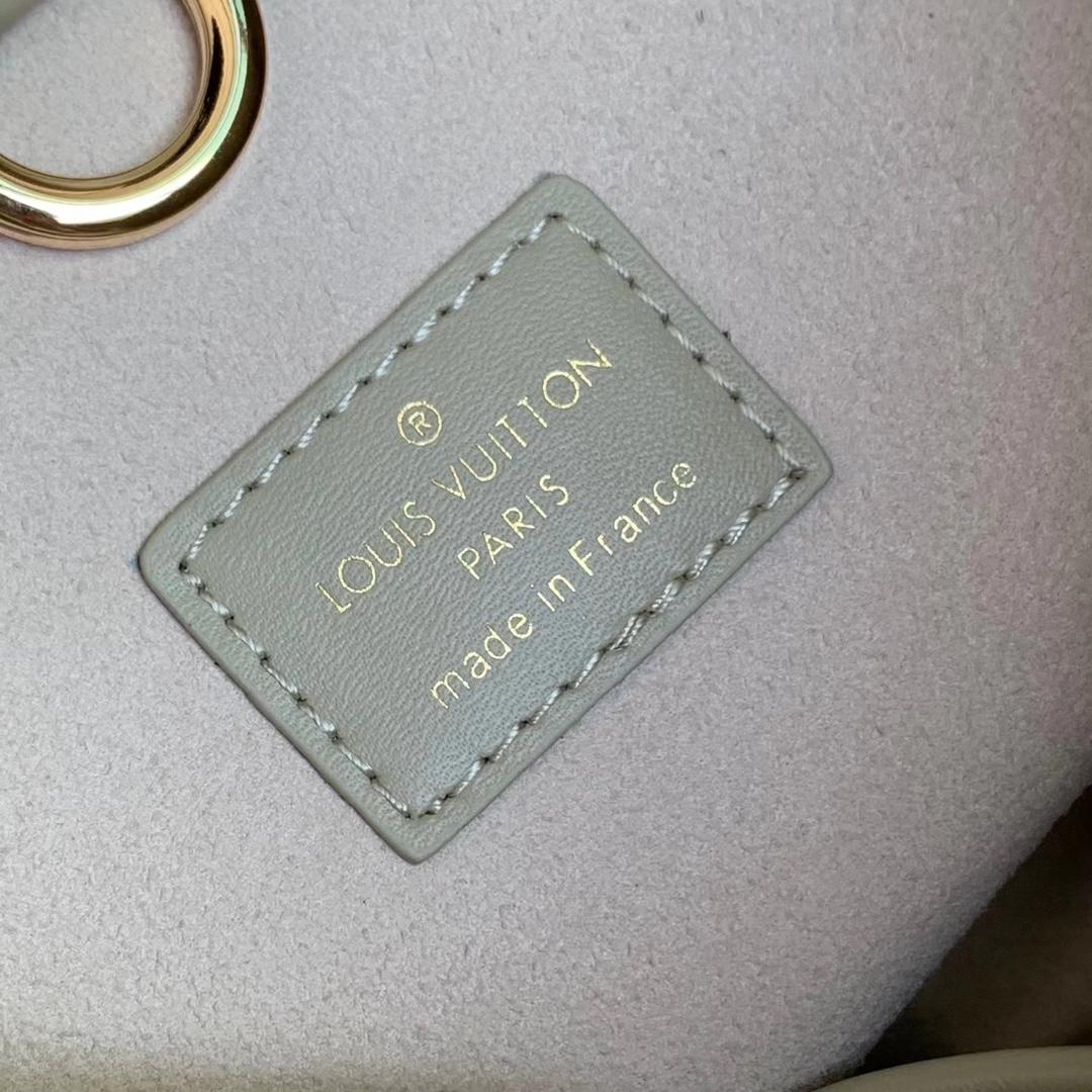 Louis Vuitton Vendôme MM  M11214 - 