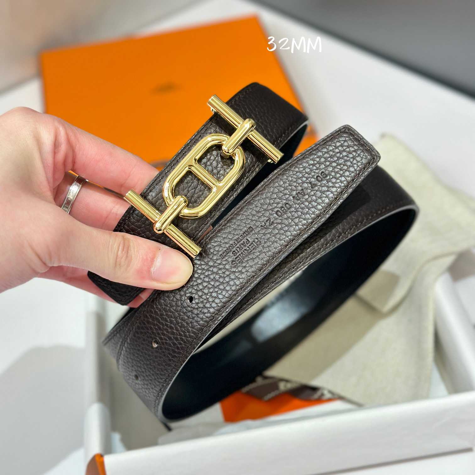 Hermes Ancre Buckle & Reversible Leather Strap 32mm - DesignerGu