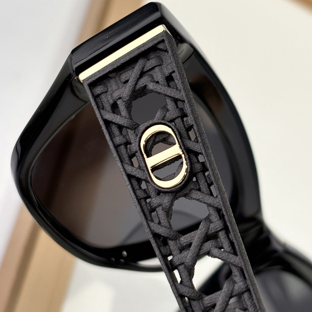 Dior VeryDior S2I Sunglasses - DesignerGu