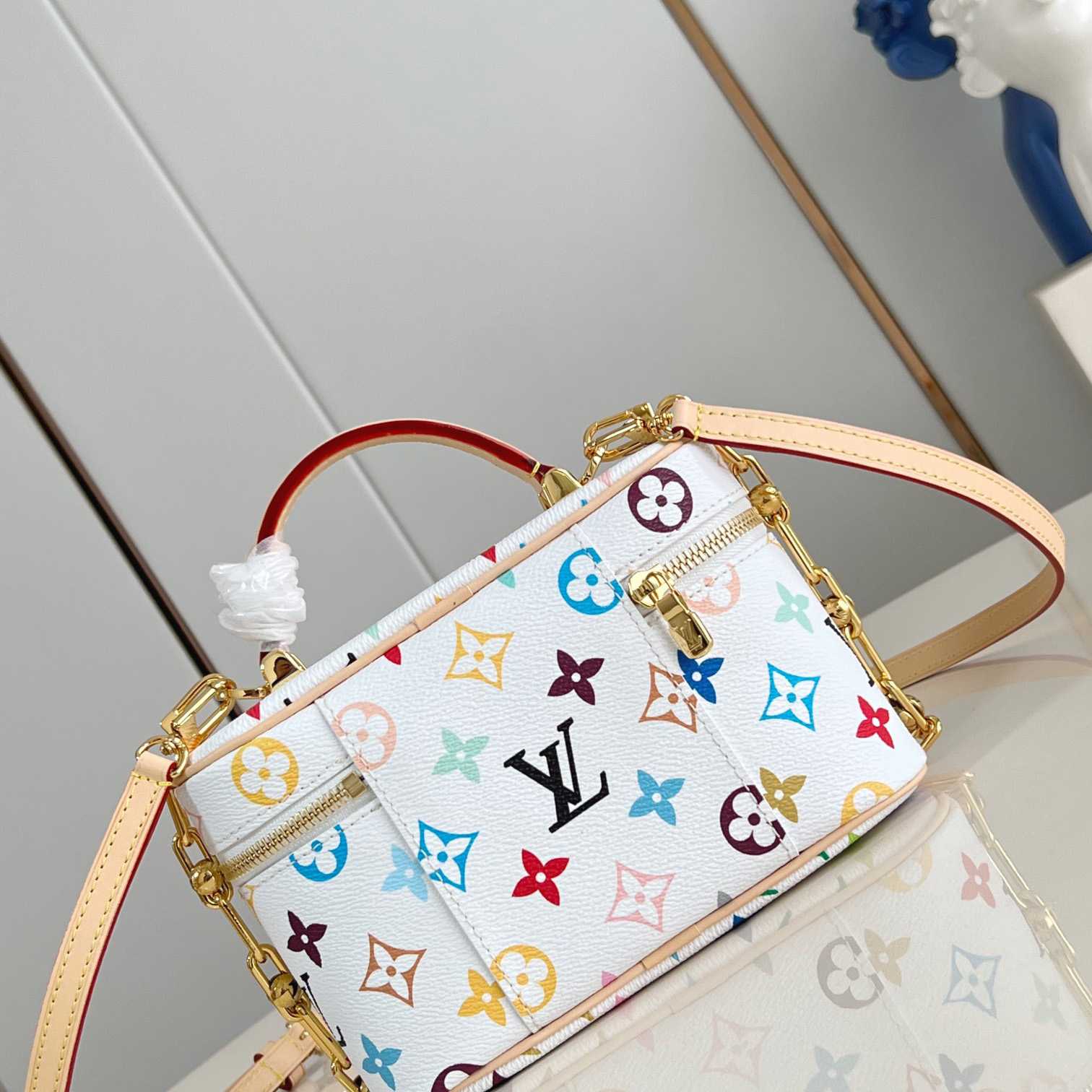 Louis Vuitton LV x TM Vanity Chain Pouch   M13662 - DesignerGu