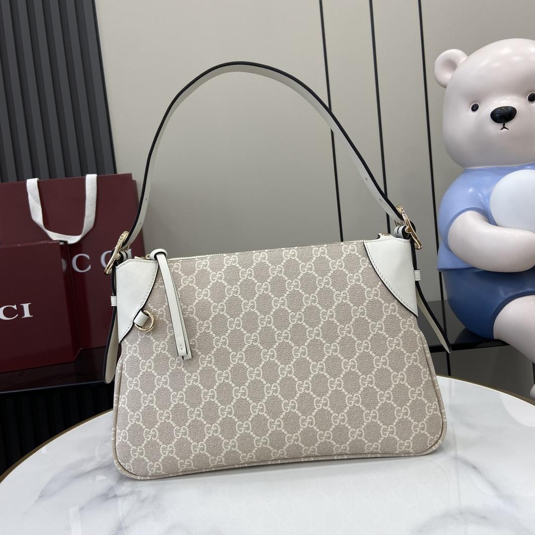 Gucci GG Emblem Medium Shoulder Bag - DesignerGu